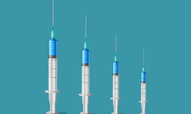 Pfizer ocultó los datos sobre la disminución de la inmunidad mientras millones de personas hacían cola para vacunarse