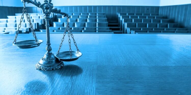 Médicos demandan a tabloide británico por difamación y ganan la primera ronda de batalla