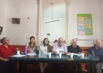 Presentación del Informe Impacto del DNU 70/23 en la salud del pueblo argentino