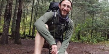 Hombre asesinado en Minneapolis por agentes federales identificado como el enfermero de VA Alex Pretti: ‘Quería ayudar a la gente’